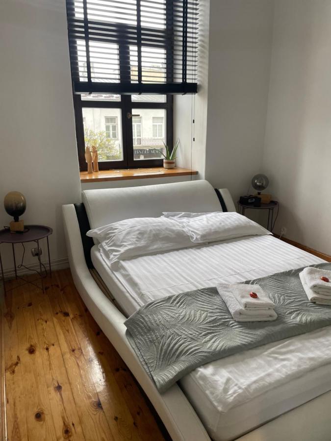 Apartament W Centrum Przy Studni 102M2 Apartment Chelm Bagian luar foto