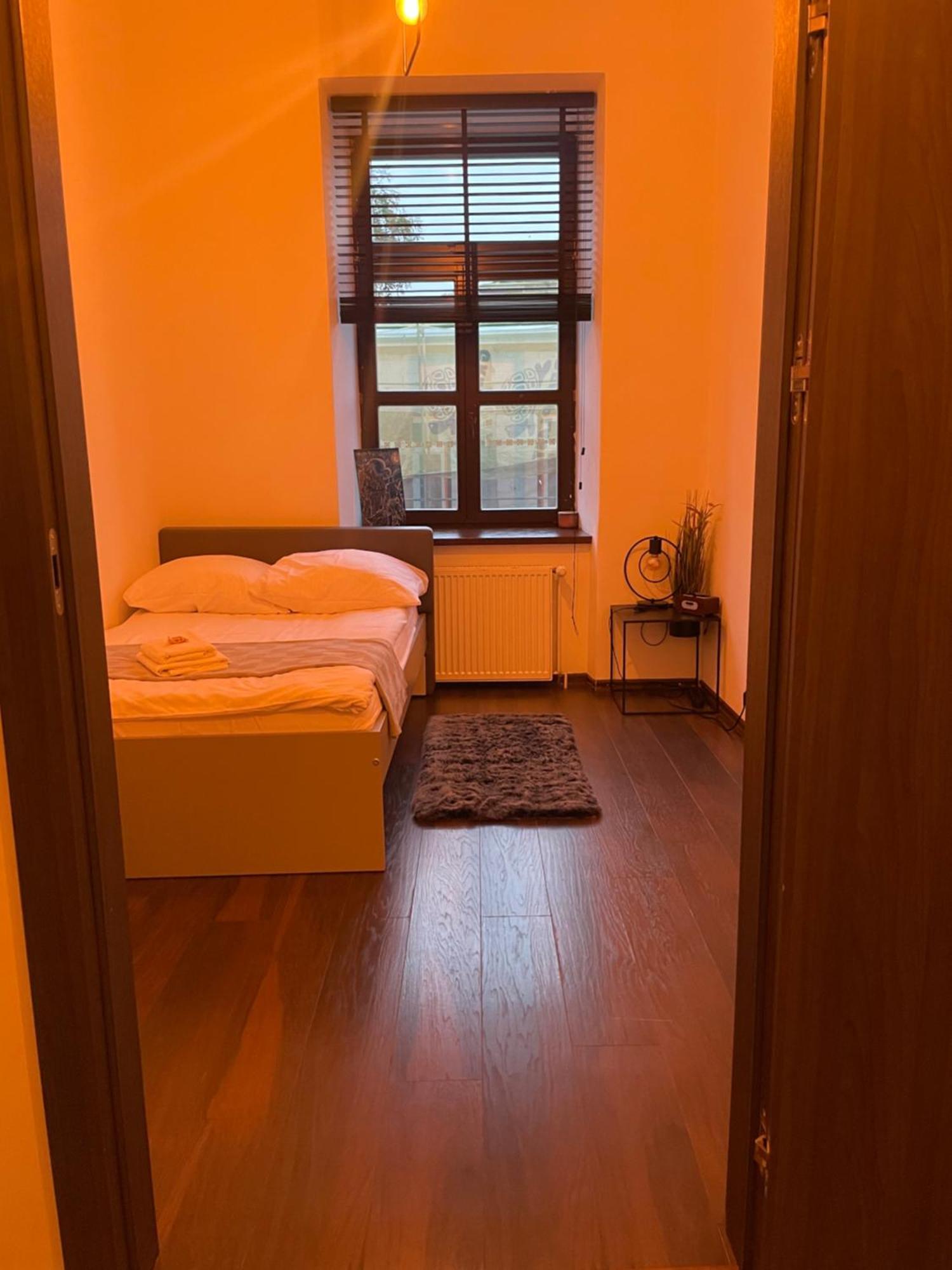 Apartament W Centrum Przy Studni 102M2 Apartment Chelm Bagian luar foto